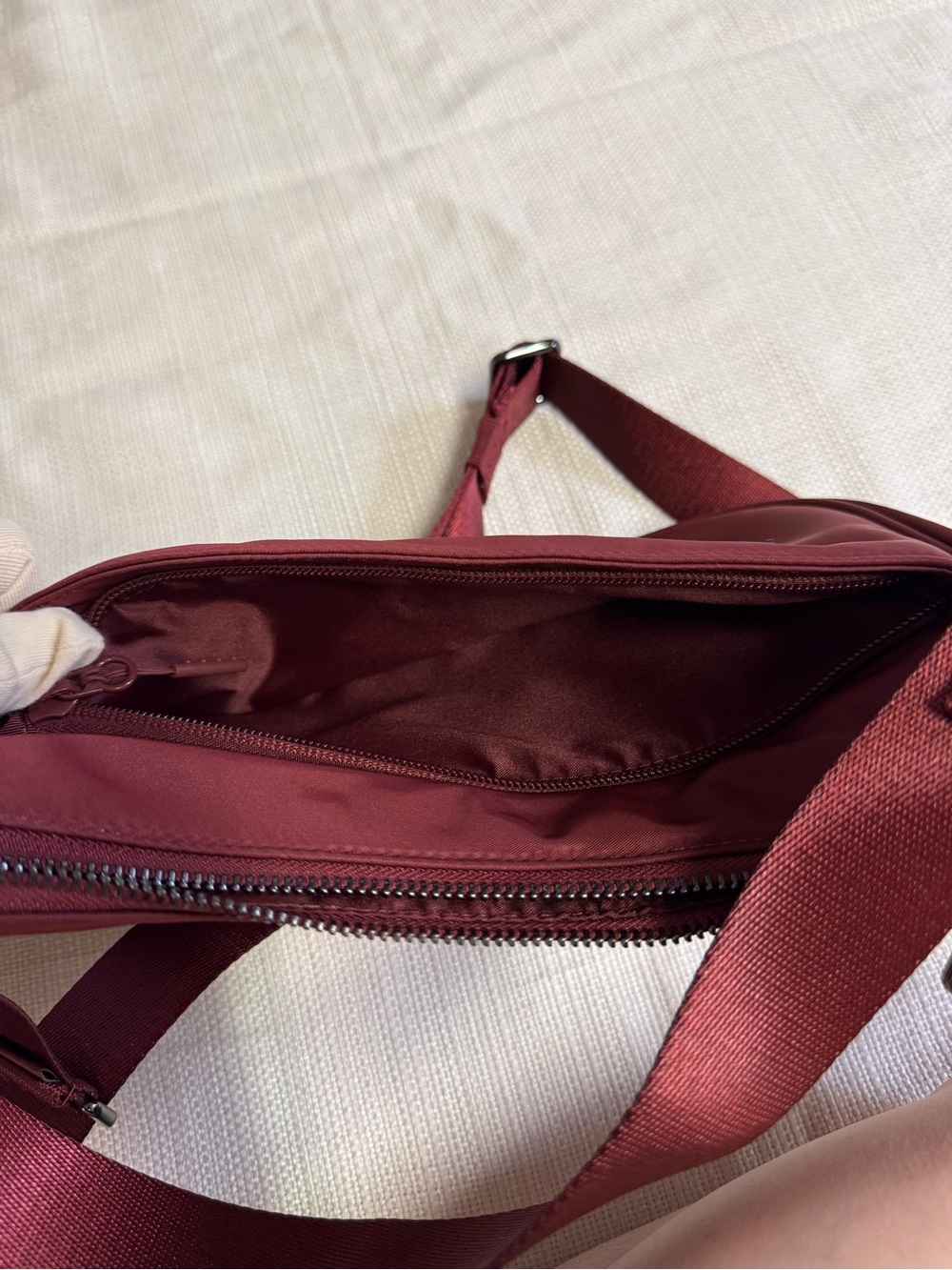 Lululemon NWOT City Essentials Small Shoulder Bag 3L, Rockwood Rust - Picture 10 of 10